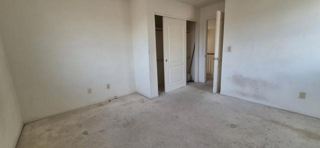 21854 Stonegate, Salinas CA: https://media.crmls.org/mediaz/eb86a97f-a3b8-4b00-a119-dd4913999128.jpg