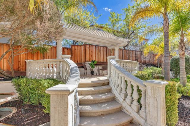 2645 Muirfield Way, Gilroy CA: https://media.crmls.org/mediaz/eb86f0c0-fc04-4914-93c9-7673f1f0efc0.jpg