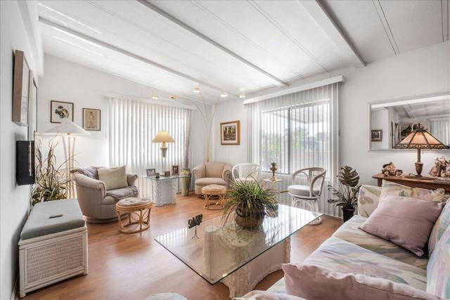 32857 Bloomfield Avenue, Thousand Palms CA: https://media.crmls.org/mediaz/eb86fafd-2735-4e1d-ab40-9c12068aca7d.jpg