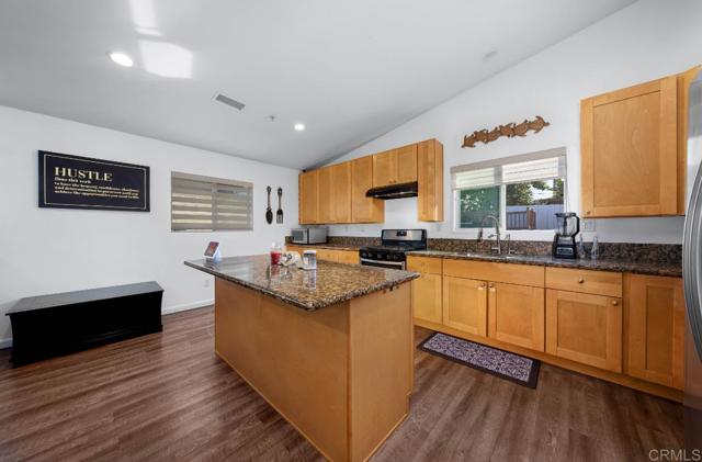 2624 E E 3rd st, National City CA: https://media.crmls.org/mediaz/eb885afd-0791-46f1-8595-2497f616b8ee.jpg