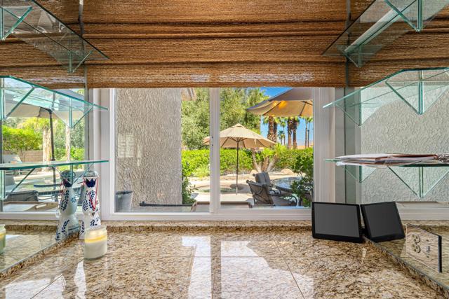 Image 19 of 50 For 370 Links Drive