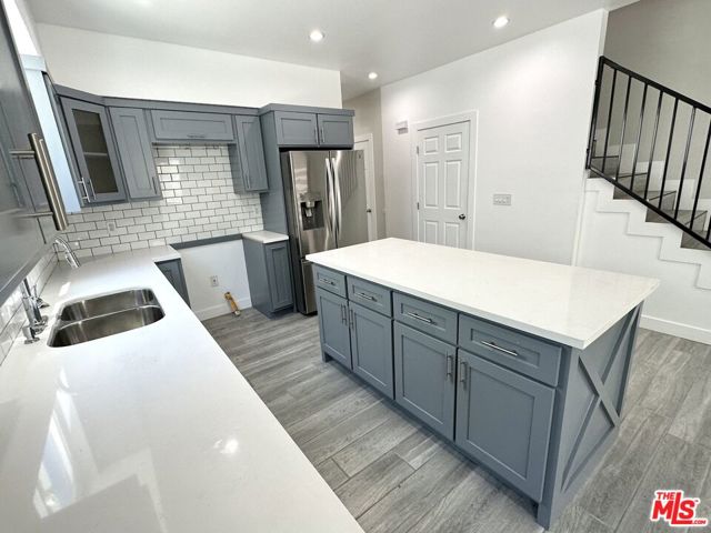 1123 Browning Boulevard, Los Angeles CA: https://media.crmls.org/mediaz/eb8b47dd-9f3d-45ba-b392-9a557031d244.jpg