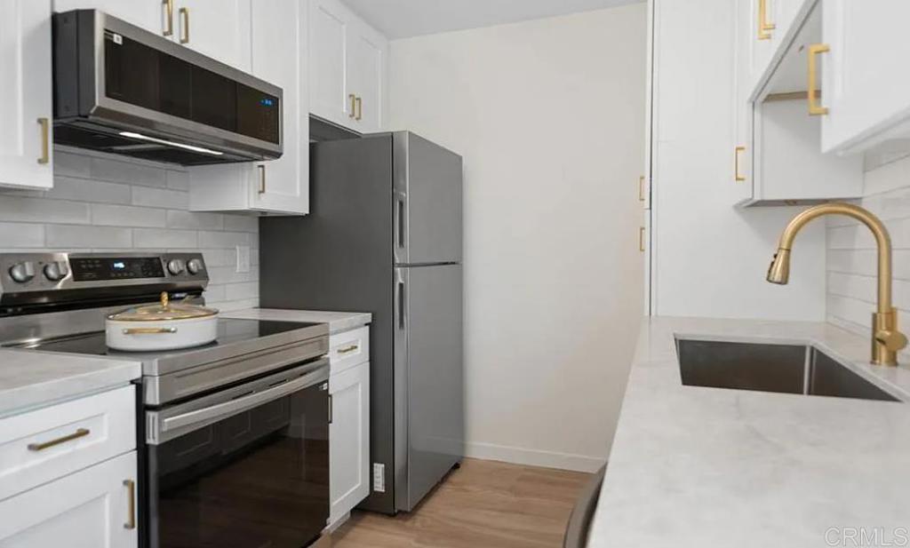 3825 Van Dyke - photo 13