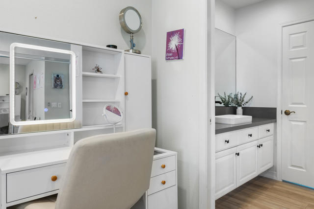Image 39 of 68 For 72915 Deer Grass Drive