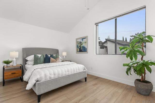 6422 CAMINITO LISTO, San Diego CA: https://media.crmls.org/mediaz/eb8e4352-6590-4552-ac42-3c45f41b8880.jpg