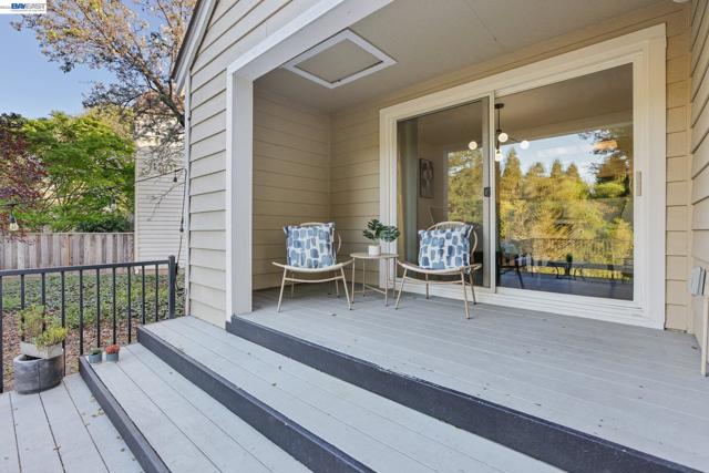 Image 32 of 41 For 1809 Forest Hill Pl