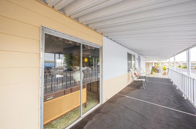 150 Kern Street, Salinas CA: https://media.crmls.org/mediaz/eb918290-7577-4779-b92c-ecdf803cde86.jpg