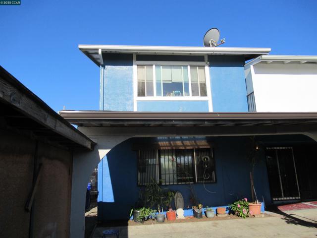 615 15Th St, Richmond CA: https://media.crmls.org/mediaz/eb959449-0091-4051-b515-3a9e3e7b964b.jpg