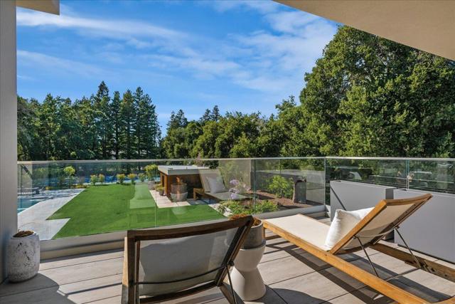 88 Tuscaloosa Avenue, Atherton CA: https://media.crmls.org/mediaz/eb95cf11-609f-4f59-8ac3-bead9dc88e26.jpg