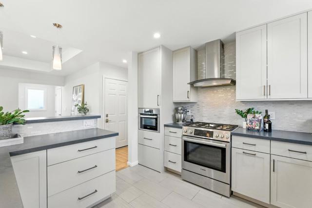583 Hawthorne Avenue, San Bruno CA: https://media.crmls.org/mediaz/eb9632ca-4e01-462a-8d1a-b9214aab82ab.jpg