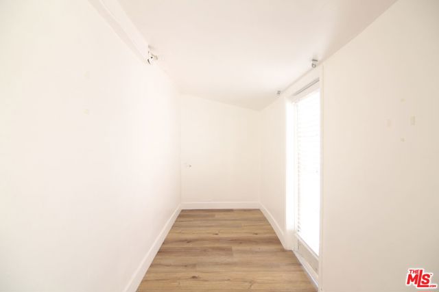 1028 N Hayworth Avenue, West Hollywood CA: https://media.crmls.org/mediaz/eb989e18-1535-4f7d-9a11-d1436b738683.jpg