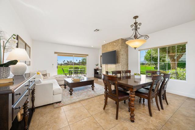 783 Montana Vista Drive, Palm Desert, CA 92211