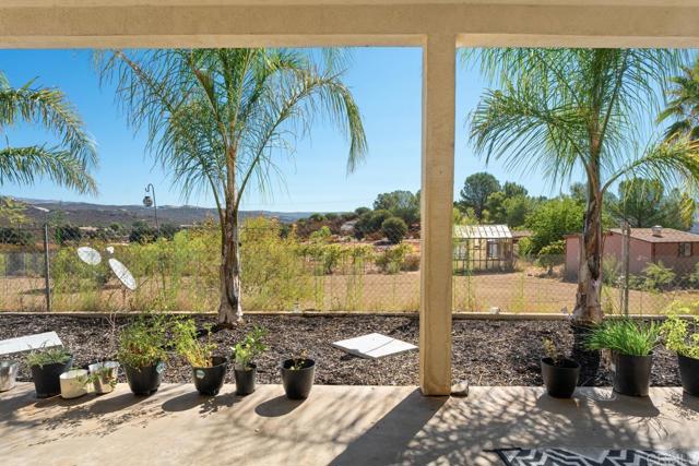 1815 Marc Trail, Campo CA: https://media.crmls.org/mediaz/eb9aadf6-fd8b-47e2-9d09-bb180e8d0df5.jpg