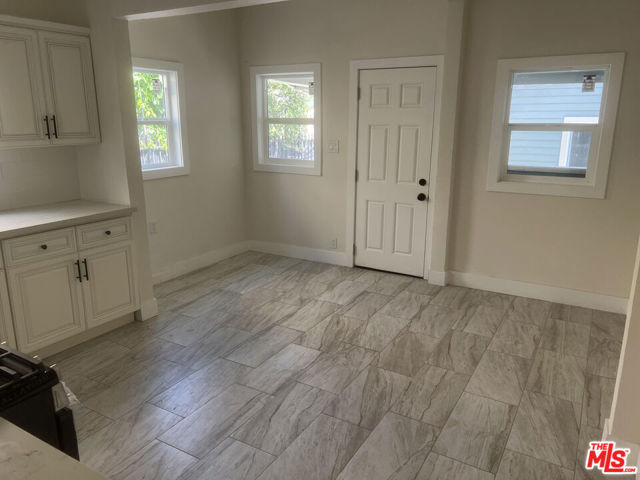 1414 N Las Palmas Avenue, Los Angeles CA: https://media.crmls.org/mediaz/eb9b7315-0769-48eb-8005-912796a87e7a.jpg