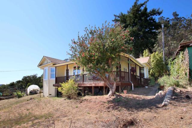 46 Valley View Road, Watsonville CA: https://media.crmls.org/mediaz/eb9ba2d2-80b0-48f3-8d19-89dc1c0e1d7e.jpg