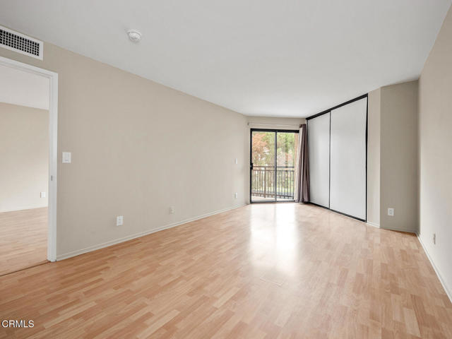 Detail Gallery Image 21 of 39 For 4499 via Marisol #217,  Los Angeles,  CA 90042 - 2 Beds | 2 Baths