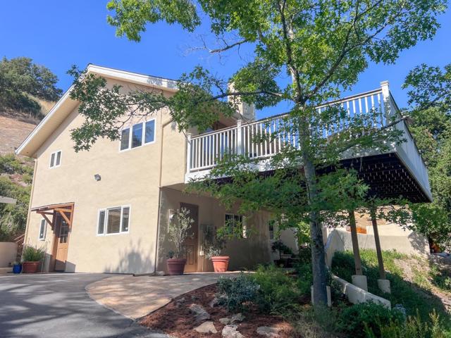 442 Corral De Tierra Road, Salinas CA: https://media.crmls.org/mediaz/eb9bcd27-1b3a-43c9-9530-c53ede7f5514.jpg