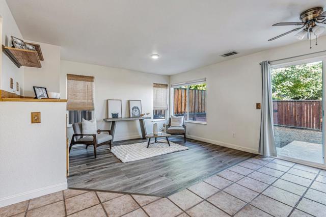 4928 Pinehaven Way, Antioch CA: https://media.crmls.org/mediaz/eb9c1bb3-b4d6-4e6f-88e0-c002faf1611b.jpg