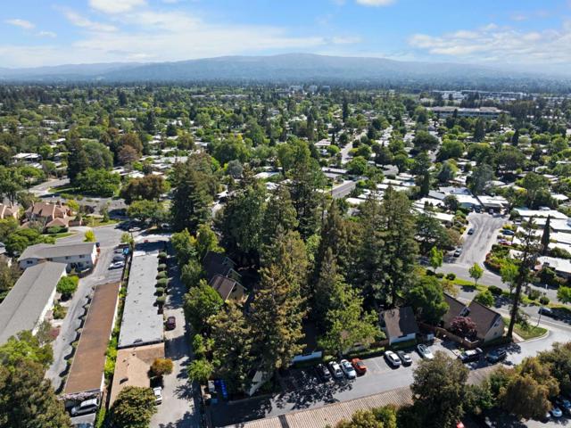 2518 W Middlefield Road, Mountain View CA: https://media.crmls.org/mediaz/eb9c52dd-8d89-4ca1-b00b-3e47c9de0833.jpg