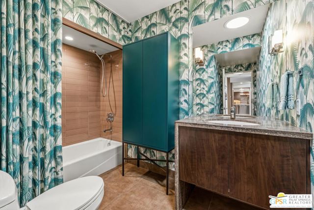 2420 Paseo Del Rey, Palm Springs CA: https://media.crmls.org/mediaz/eb9f84ec-ea58-4fb2-bdee-8895ddc6c219.jpg