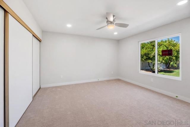13765 Celestial Rd, Poway CA: https://media.crmls.org/mediaz/eb9fbe01-b052-4b0a-8e11-42ff2580cce1.jpg