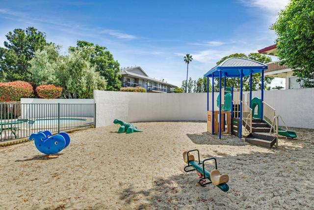 688 Mariners Island Boulevard, San Mateo CA: https://media.crmls.org/mediaz/eba09b0a-bde7-44b9-aa47-b6fe60d7966b.jpg