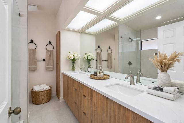 Detail Gallery Image 7 of 20 For 46515 Roudel Ln, La Quinta,  CA 92253 - 3 Beds | 3 Baths