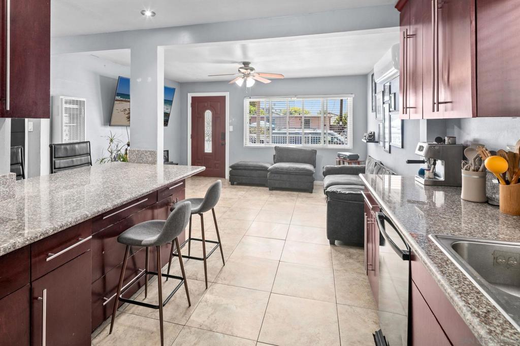 4418 Tremont St - photo 10