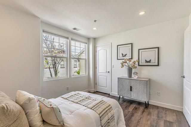 7344 Carter Avenue, Newark CA: https://media.crmls.org/mediaz/eba41c93-d523-400a-9b63-6244ed22397b.jpg