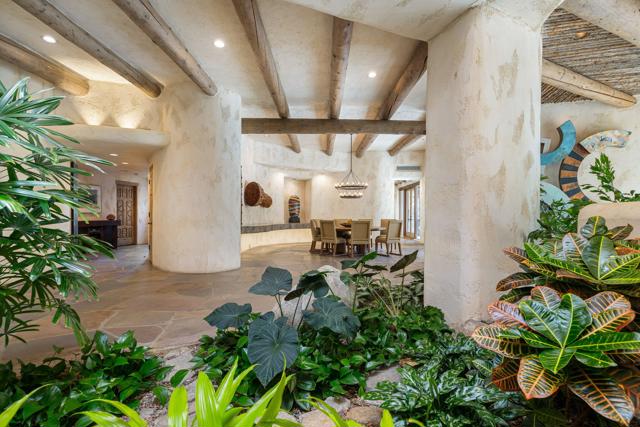 475 S Via Las Palmas, Palm Springs CA: https://media.crmls.org/mediaz/eba4c298-b745-4cf7-9df6-1cbf71a842e3.jpg