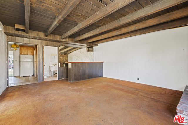 21001 Gault Street, Canoga Park CA: https://media.crmls.org/mediaz/eba5b9d3-5612-401c-863a-8aa049617993.jpg
