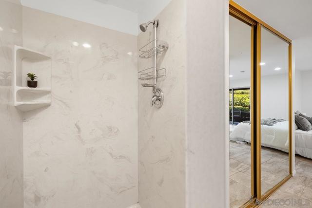 10325 Caminito Cuervo, San Diego CA: https://media.crmls.org/mediaz/eba5be2b-3d6d-440b-92fe-89ac8cba4c73.jpg