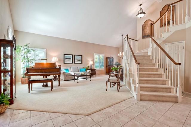 Detail Gallery Image 5 of 47 For 14013 Saddlewood Dr, Poway,  CA 92064 - 4 Beds | 3 Baths