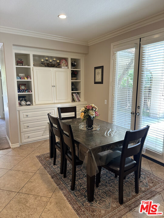 22 St Just Avenue, Ladera Ranch CA: https://media.crmls.org/mediaz/eba60cf4-4009-4c68-b4fd-dd137d570798.jpg