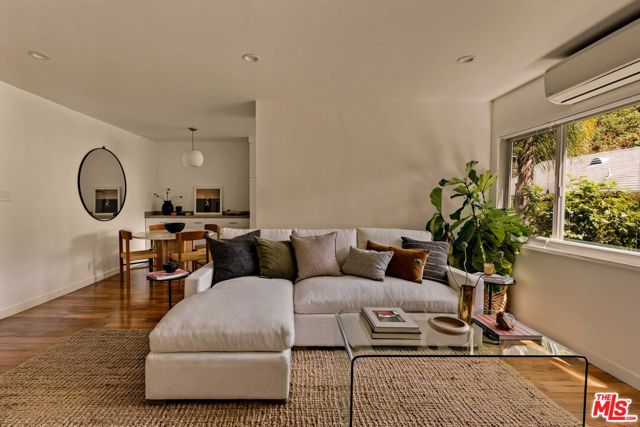 2604 N Beachwood Drive, Los Angeles CA: https://media.crmls.org/mediaz/eba6c421-c46b-4be9-a62d-e6d0635b7e8a.jpg