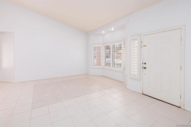 Image 6 of 22 For 40670 Posada Ct