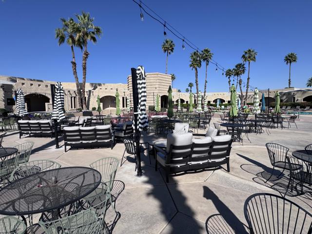 81620 Avenue 49, Indio CA: https://media.crmls.org/mediaz/eba759d6-e14a-4d8d-b1bc-56bcafc7903e.jpg