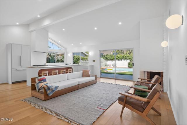 Detail Gallery Image 9 of 39 For 1239 Seafarer St, Ventura,  CA 93001 - 3 Beds | 2 Baths