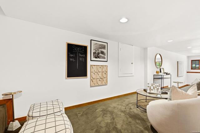 Detail Gallery Image 24 of 46 For 1765 Ivy Rd, Oceanside,  CA 92054 - 4 Beds | 3/1 Baths