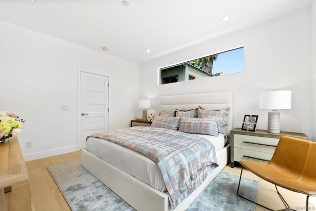 1034 Pennsylvania Avenue, San Diego CA: https://media.crmls.org/mediaz/ebab5eb6-e416-4e51-a97e-638a9e96dc27.jpg