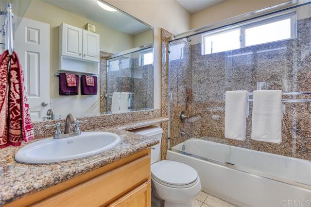 Detail Gallery Image 11 of 17 For 239 Ebony #6,  Imperial Beach,  CA 91932 - 2 Beds | 1 Baths