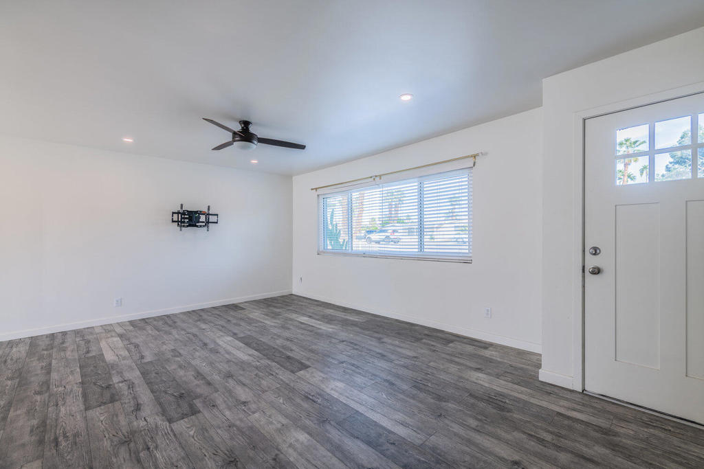 MLS #219138812DA image #5