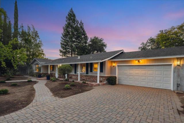 20345 Argonaut Drive, Saratoga CA: https://media.crmls.org/mediaz/ebadda07-17f3-4ba2-9132-a04fdddd1faf.jpg