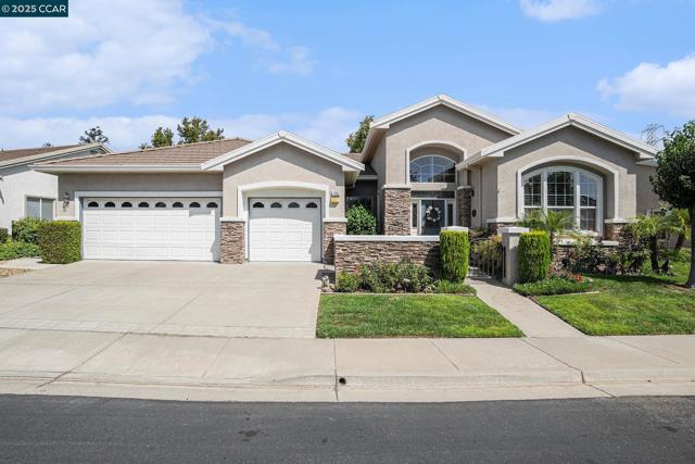 1783 Rubidoux Ter, Brentwood CA: https://media.crmls.org/mediaz/ebadef3b-2c00-4a7d-a395-65ff9d521ca7.jpg