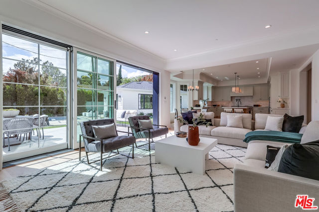 Drew Fenton | 427 N Bundy Drive Los Angeles CA | MLS: 7182819
