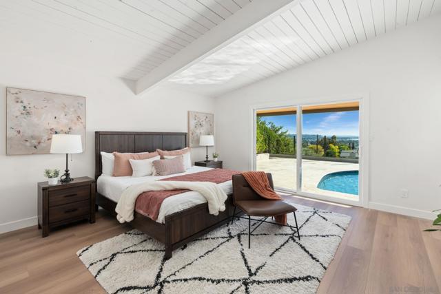 2561 Loring st, San Diego CA: https://media.crmls.org/mediaz/ebaf3224-3581-407a-af79-f82fe53ac1a3.jpg