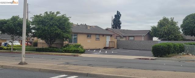 2 Belshaw St, Antioch, California 94509, ,Commercial Sale,For Sale,Belshaw St,41040151