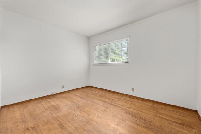 898 Hummingbird Drive, San Jose CA: https://media.crmls.org/mediaz/ebafe6dd-562f-48a6-ba9f-531f82b21c4a.jpg