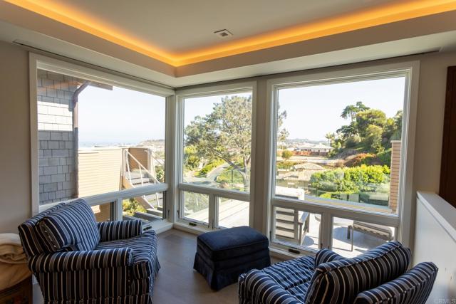 Image 11 of 19 For 2045 Seaview Ave