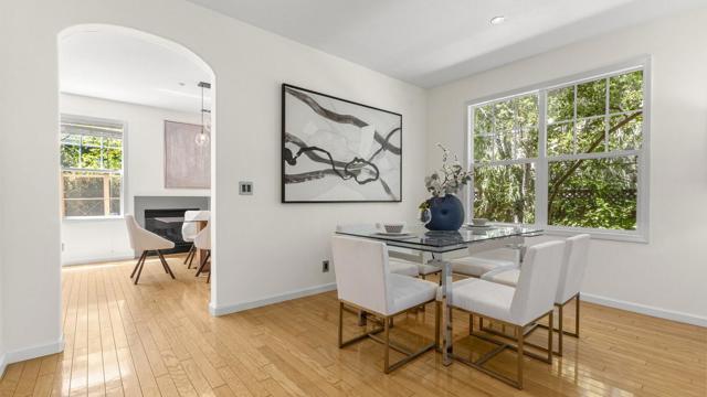 1550 Redwood Court, Mountain View CA: https://media.crmls.org/mediaz/ebb11d66-ae0f-409d-a2f6-0dce812e858c.jpg